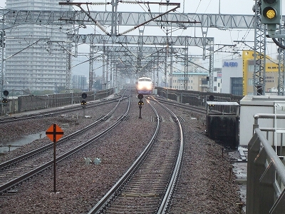 s-1016②０系接近.jpg