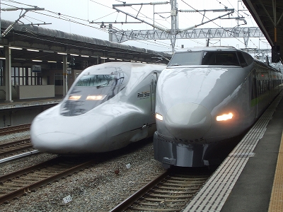 s-1018⑤１００系＆レールスター.jpg