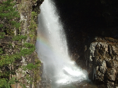 s-虹見の滝２.jpg